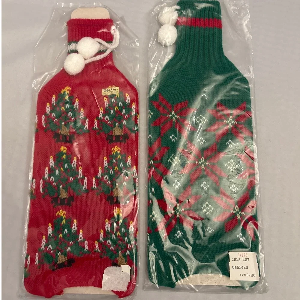 2‎ Vintage Enesco Christmas Bottle Sweaters Covers Poinsettia Wine Bottle Tree